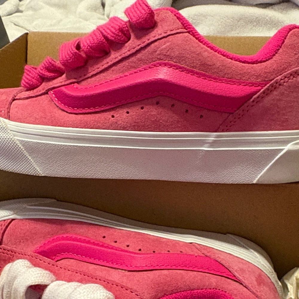 Vans Women's Bright Pink Suede Sneakers - Picture 2 of 2